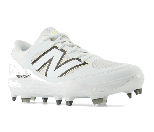 New Balance Fresh Foam 3000 V7 moulded cleat side