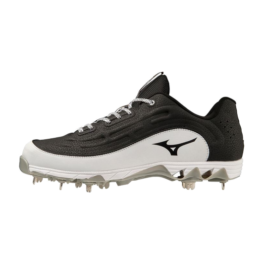 Mizuno Ambition 3  - Metal Cleats on a transparent background