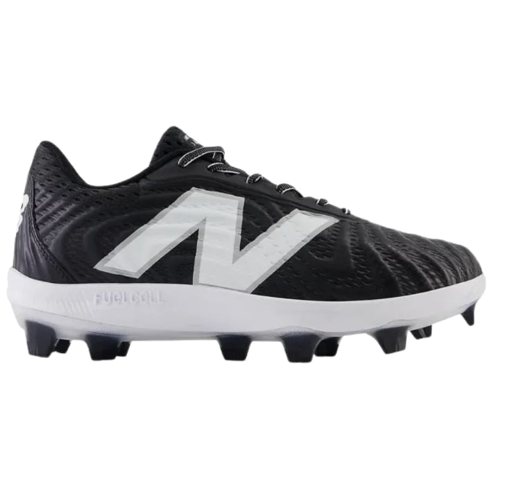 New Balance 4040 molded cleats in black