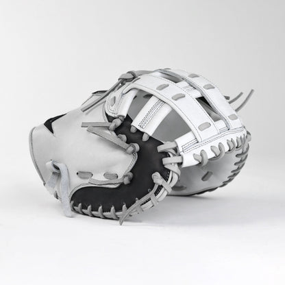 All-Star Paige Halstead Pro 34-inch Fastpitch Catching Mitt — additional product view